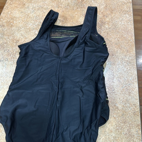 St. John’s Bay Swimsuit - Picture 6 of 7